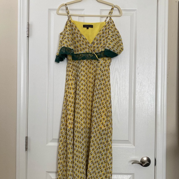 Floral Maxi Dress - Picture 2 of 5